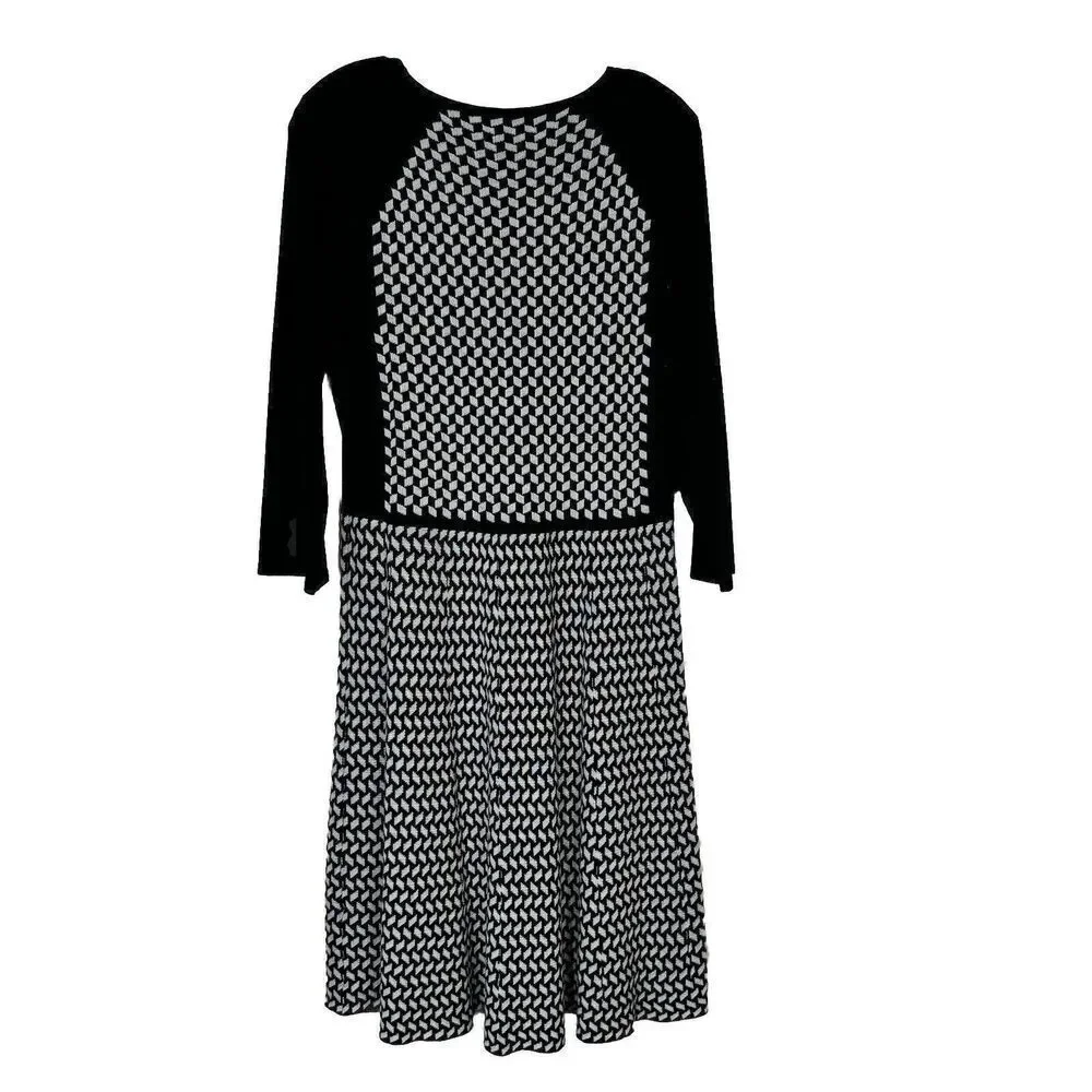 Neiman Marcus Womens Sweater Dress XL (16-18) Black White Geometric‎ Long Sleeve